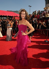 brooke shields emmys 3 Emmy’s 2008  Fashion thoughts and how to incorporate into your fall wardrobe