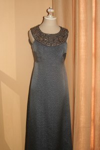 img 5611 200x300 When THE DRESS falls short.