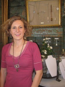 img 03361 225x300 Scarlett Scales Antiques:SoHo finds Franklin. 