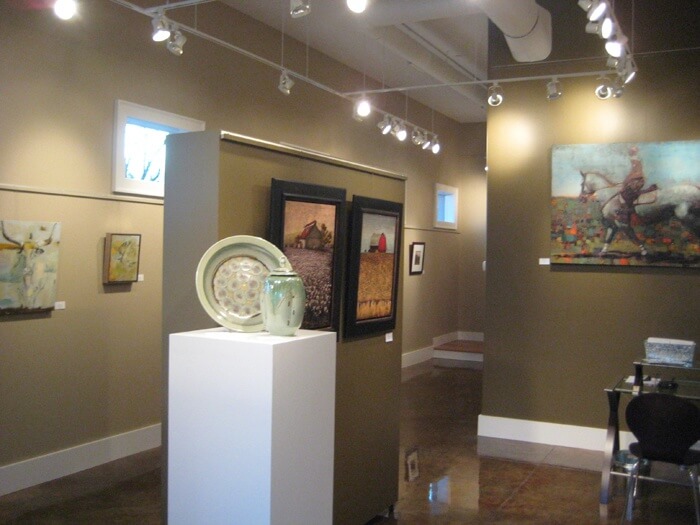 Two Moon Gallery Offers Space for Events & New Artists 2 moon gallery space1 Two Moon Gallery Offers Space for Events & New Artists