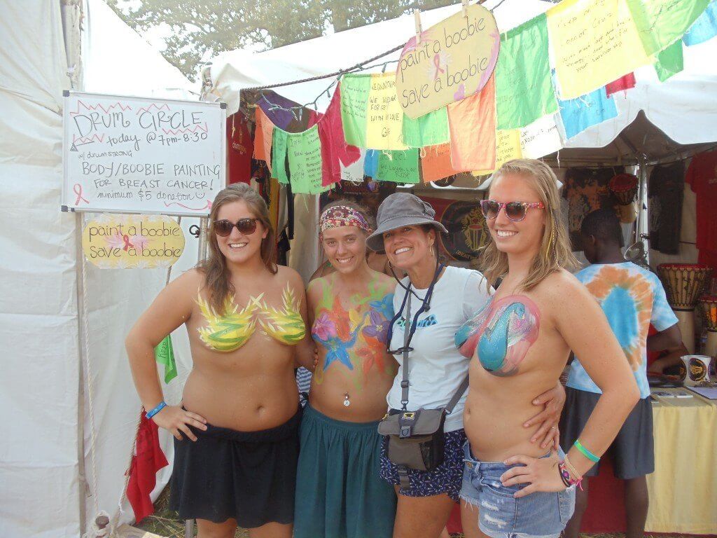 girls with out tops 1024x768 Bonnaroo. I do. Do you?