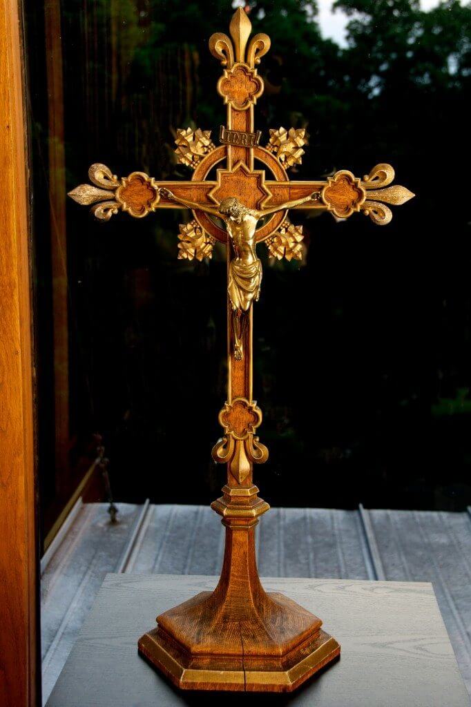Michael Burcham: Iconic Man, Iconic Art Collection burcham crucifix 682x1024 Michael Burcham: Iconic Man, Iconic Art Collection