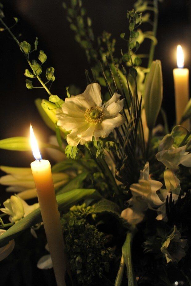 party flowers 620x931 Bridal Supper Party, Southern Style 