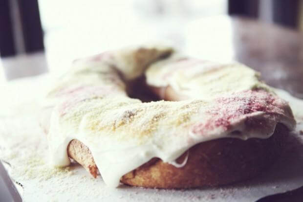 SB FINDS Nashville: February king cake robin2 620x413 SB FINDS Nashville: February