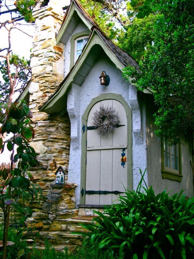 Tiny Houses, Big Trend StyleBlueprint Tales From CArmel TIny House 620x826 Tiny Houses, Big Trend